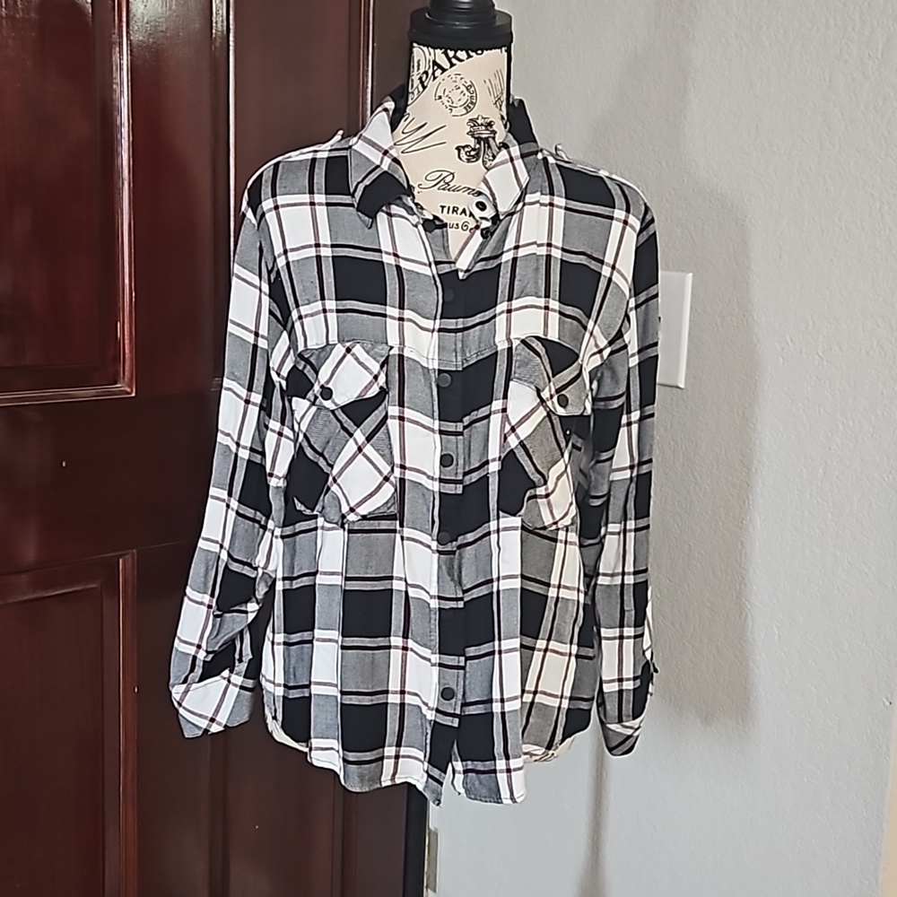 Plaid Button Front Shirt Large